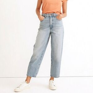 Madewell Balloon Jeans in Whistler Wash Light Denim Jeans